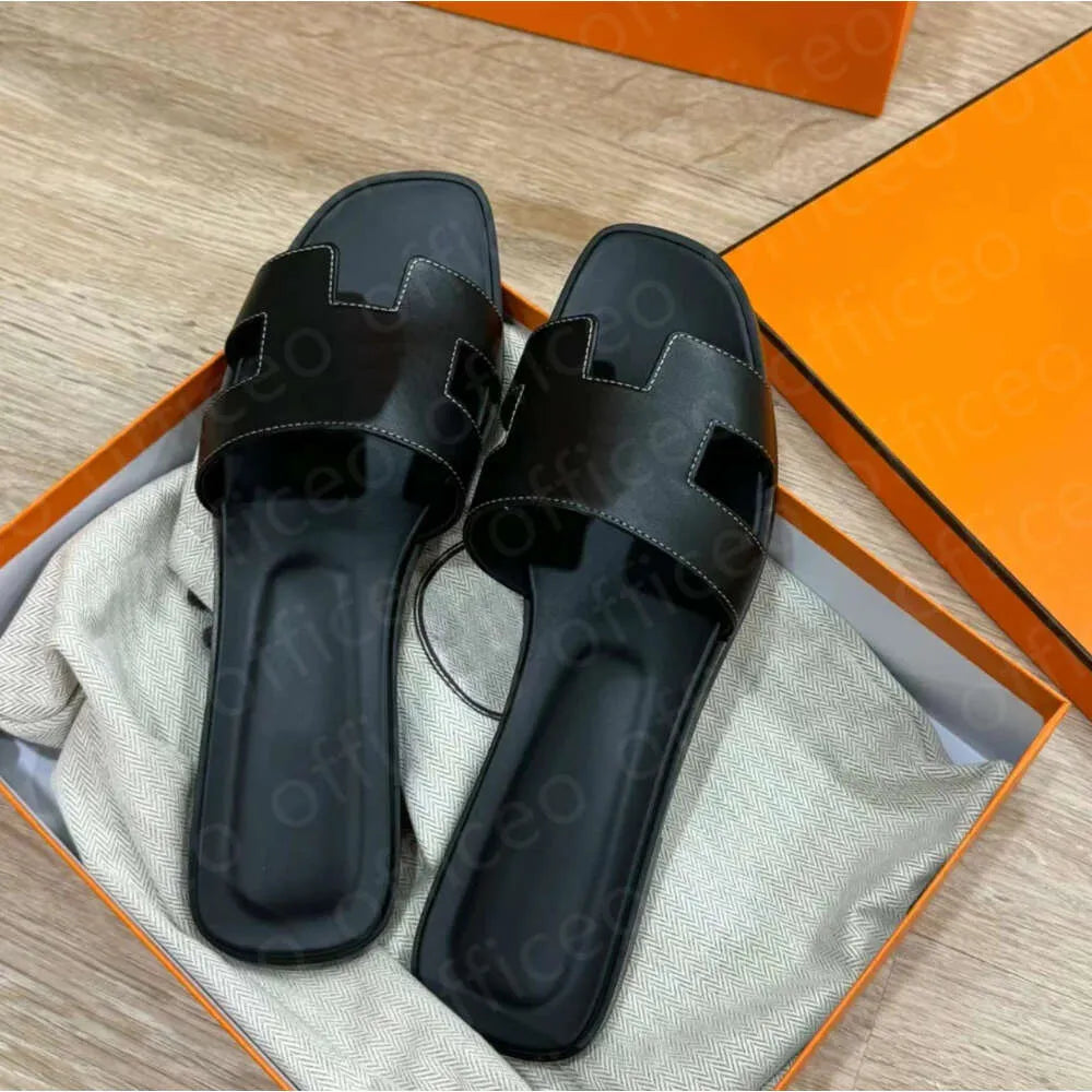 WOMEN ORAN SANDALS