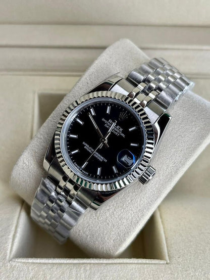 Premium Quartz Timepiece | Free Delivery All Over The UAE